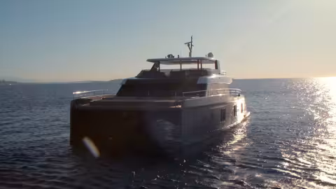 80 SUNREEF POWER Catamaran - Boat Review Teaser - Multihulls World