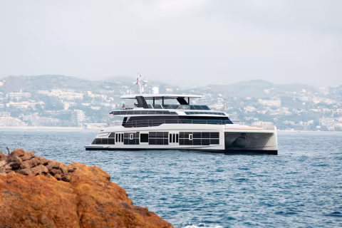 80 Sunreef Power ECO - Teaser essai en mer - Multicoques Mag