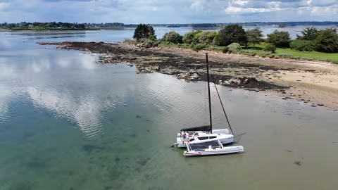 Tricat 8.50 Trimaran | Teaser essai en mer | Multicoques Mag
