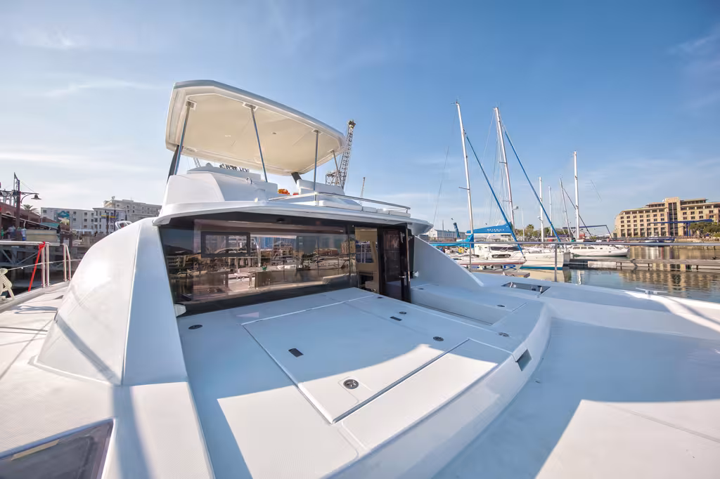 L'ouverture vers l'avant favorise la fluidité des déplacements et décongestionne complètement la zone du carré