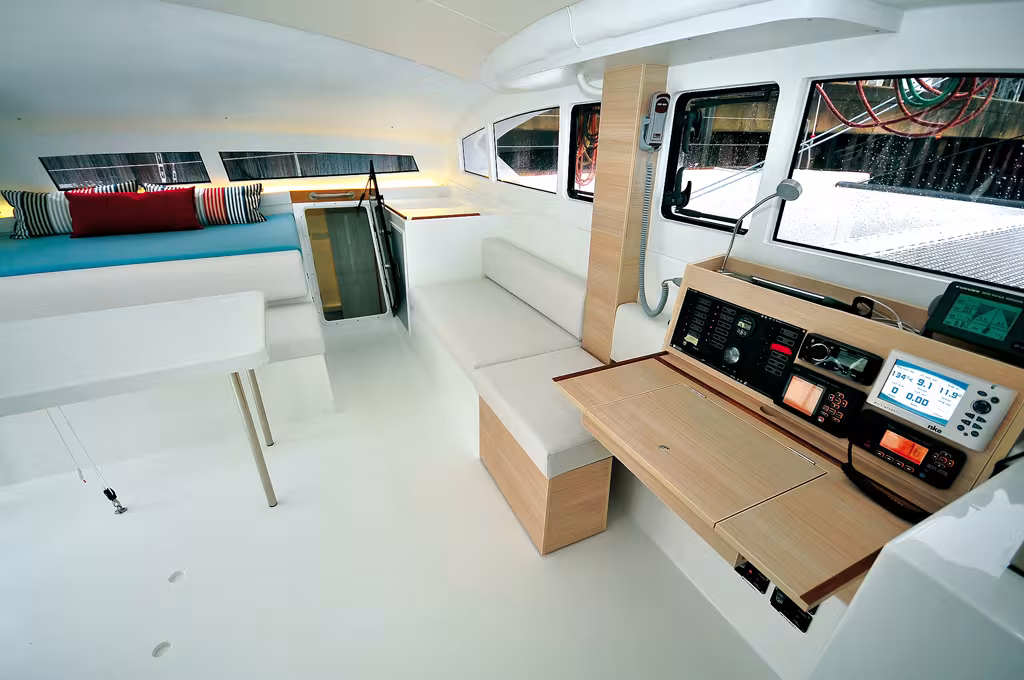 Le style dépouillé est assumé et revendiqué ; ce qui n'empêche nullement de profiter du confort des aménagements.