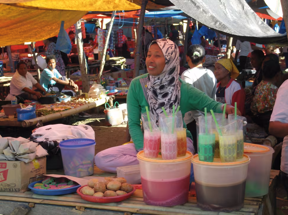 The obligatory visit to the “pasar”, the traditional Indonesian market…