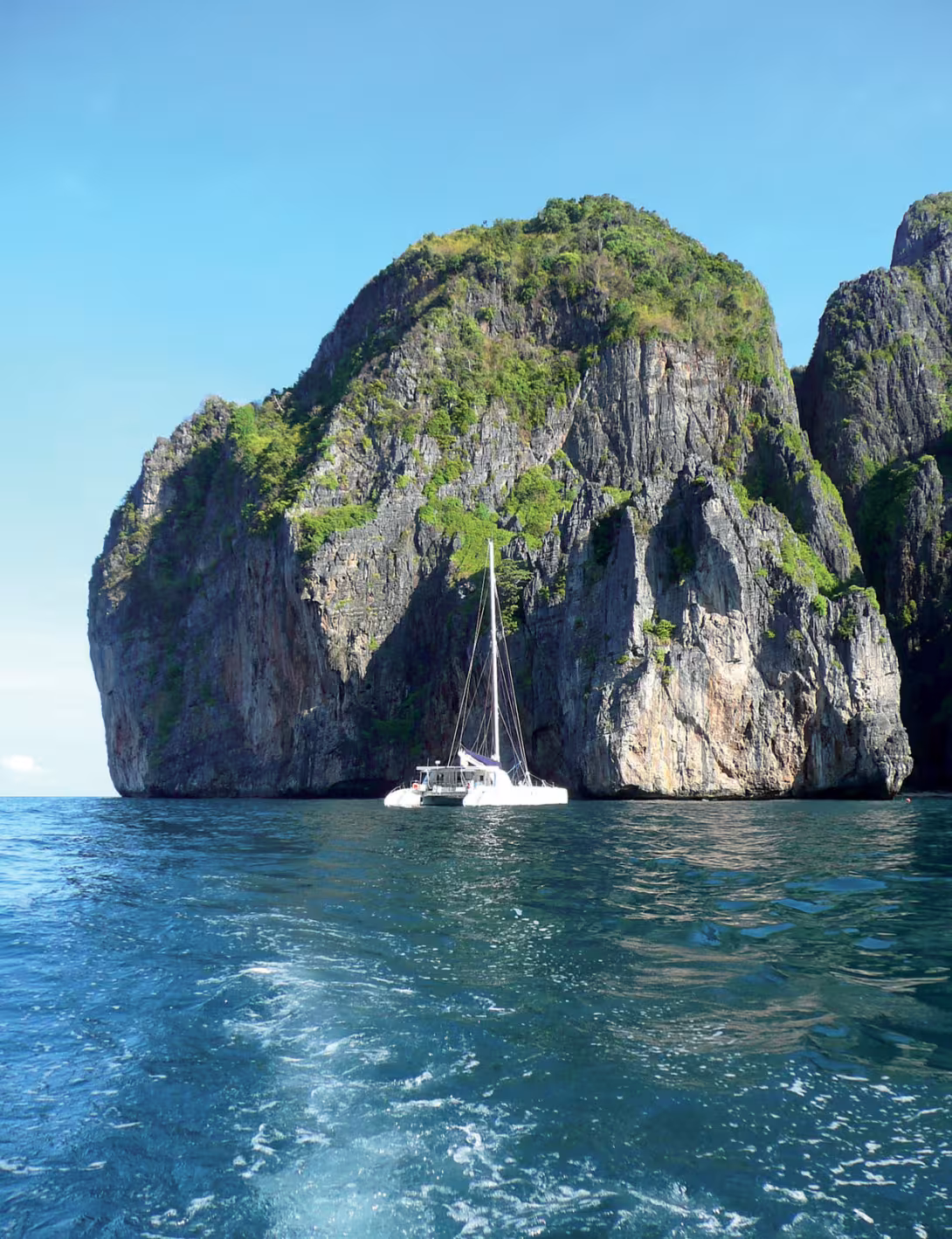 Asia (here Thailand), West Indies, Polynesia - there is no lack of choice for leaving this winter in a boat and in the sunshine! (Photo: Dream Yacht Charter)
