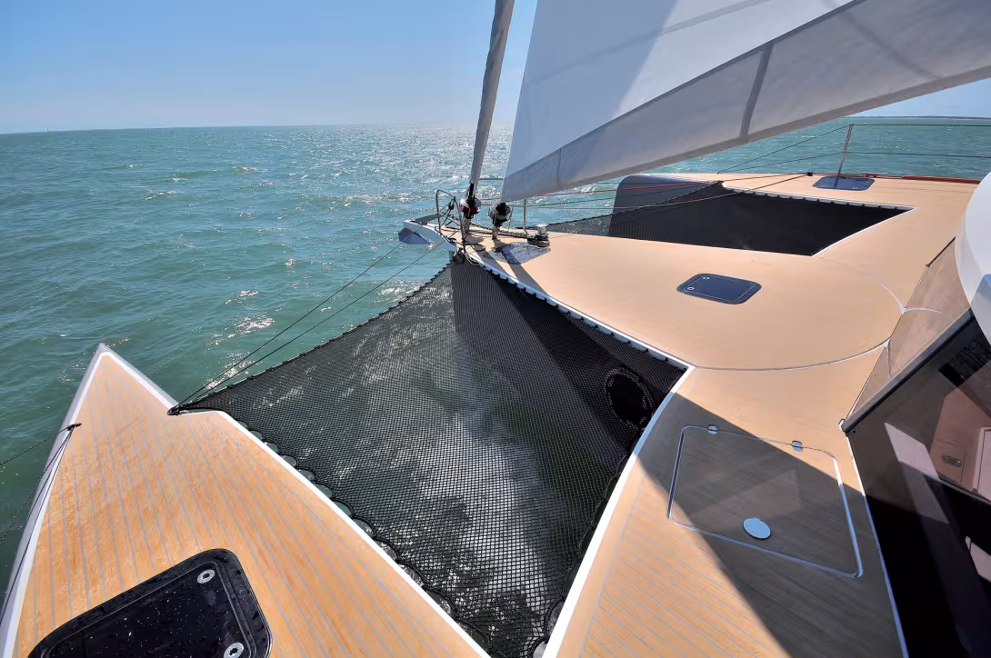 La perspective des 3 étraves est séduisante ! 