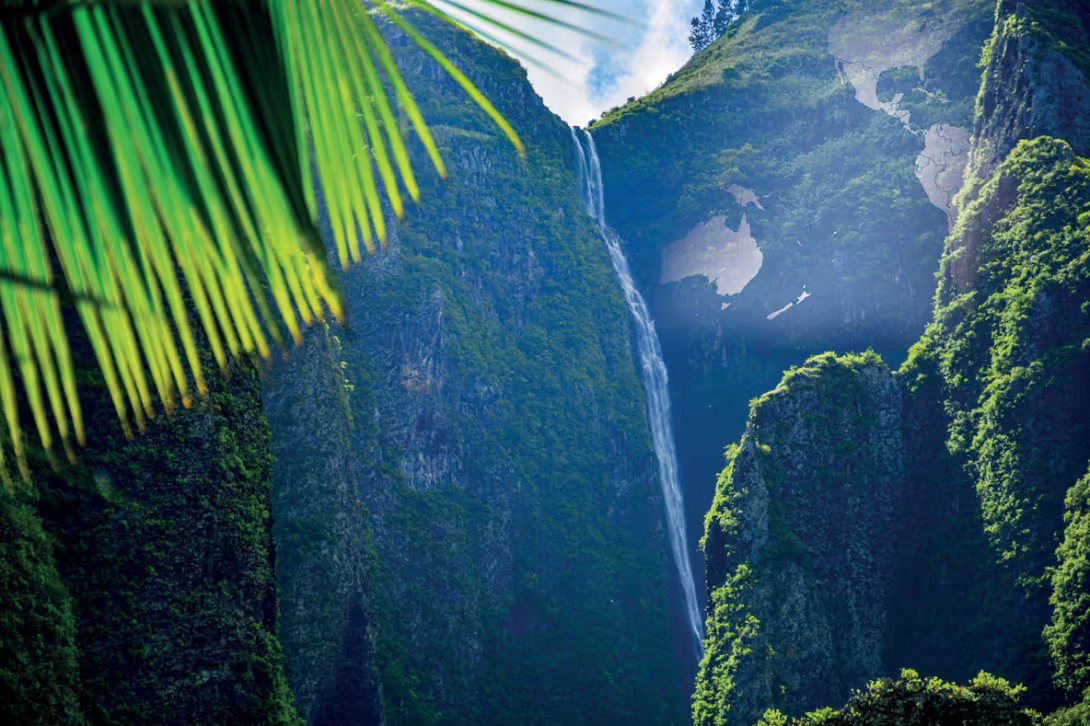 L’incroyable cascade de Vapeo est encastrée dans un paysage tellement chaotique qu’il est impossible de la voir en entier !