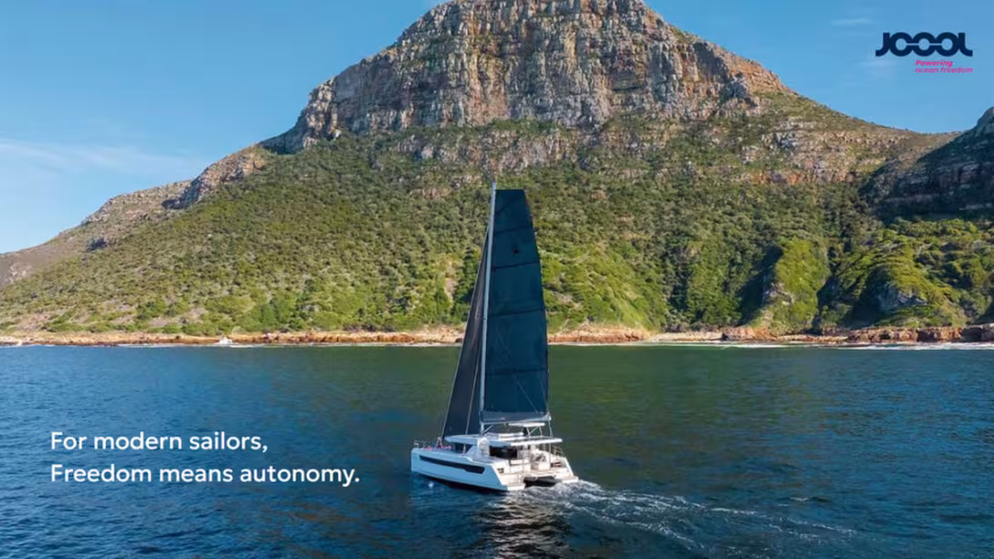 © Leopard Catamarans